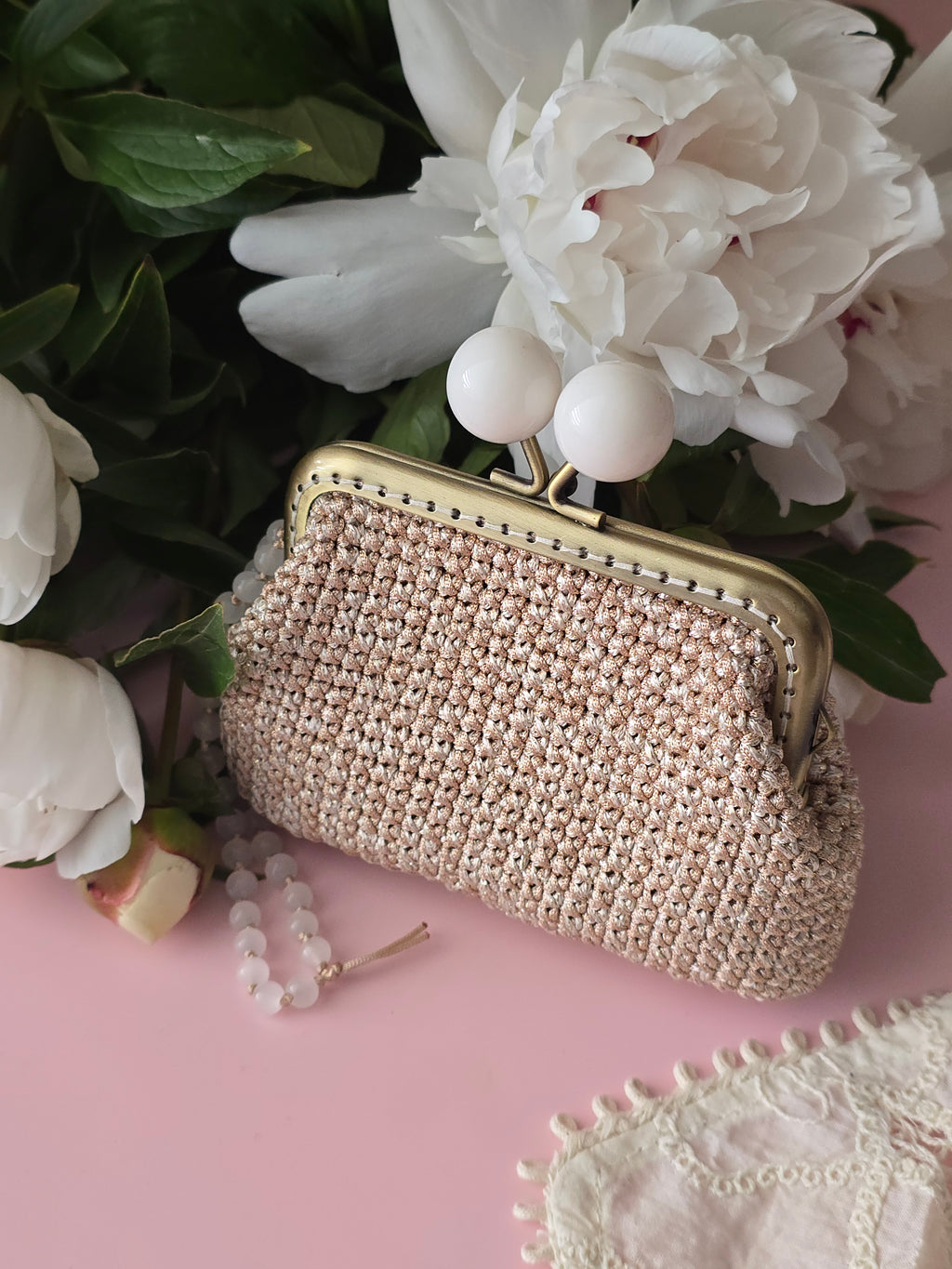 Crochet Frame Wallet – Beige Coin Purse