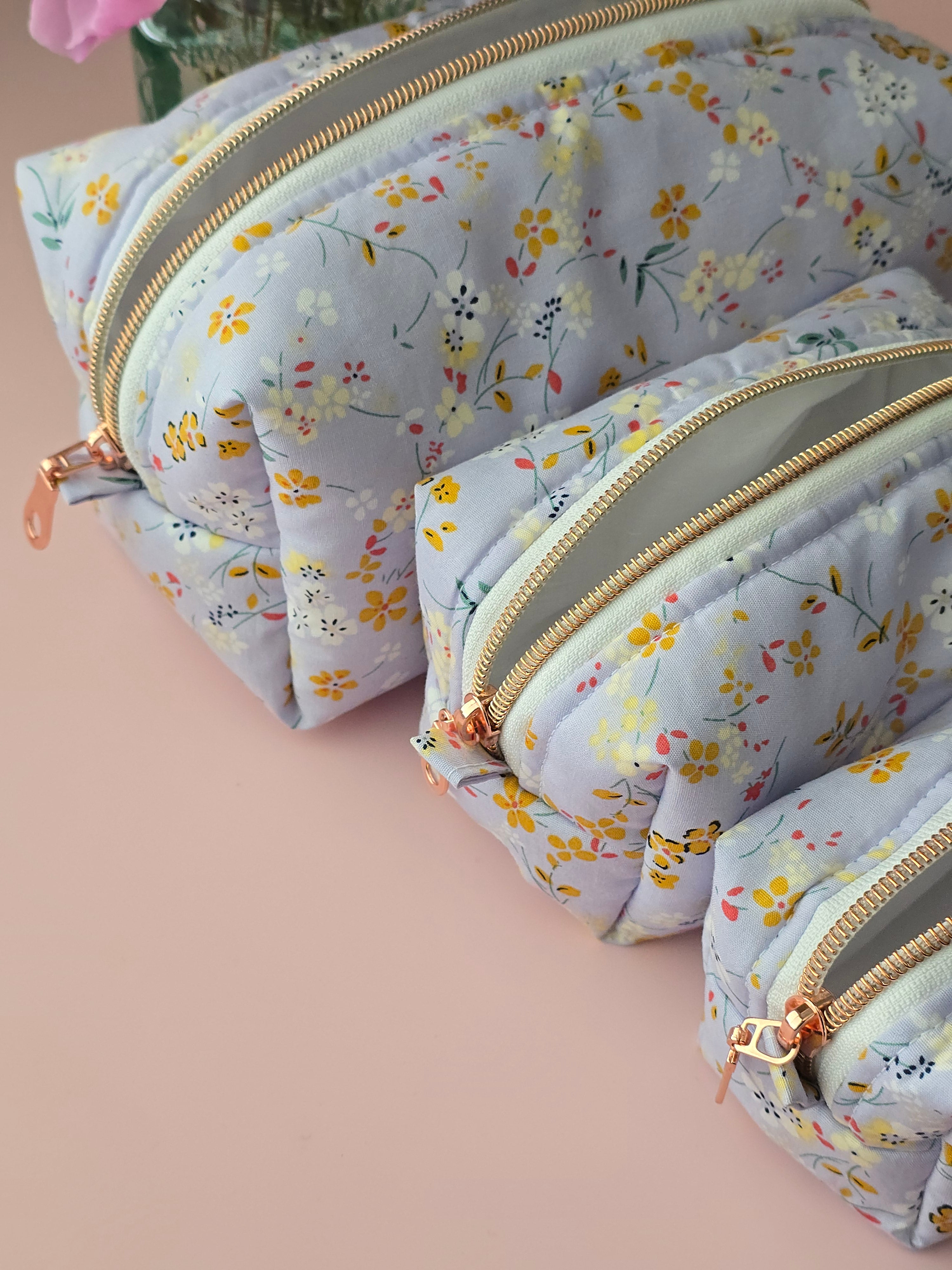 Pastel Floral Cosmetic Pouch Set