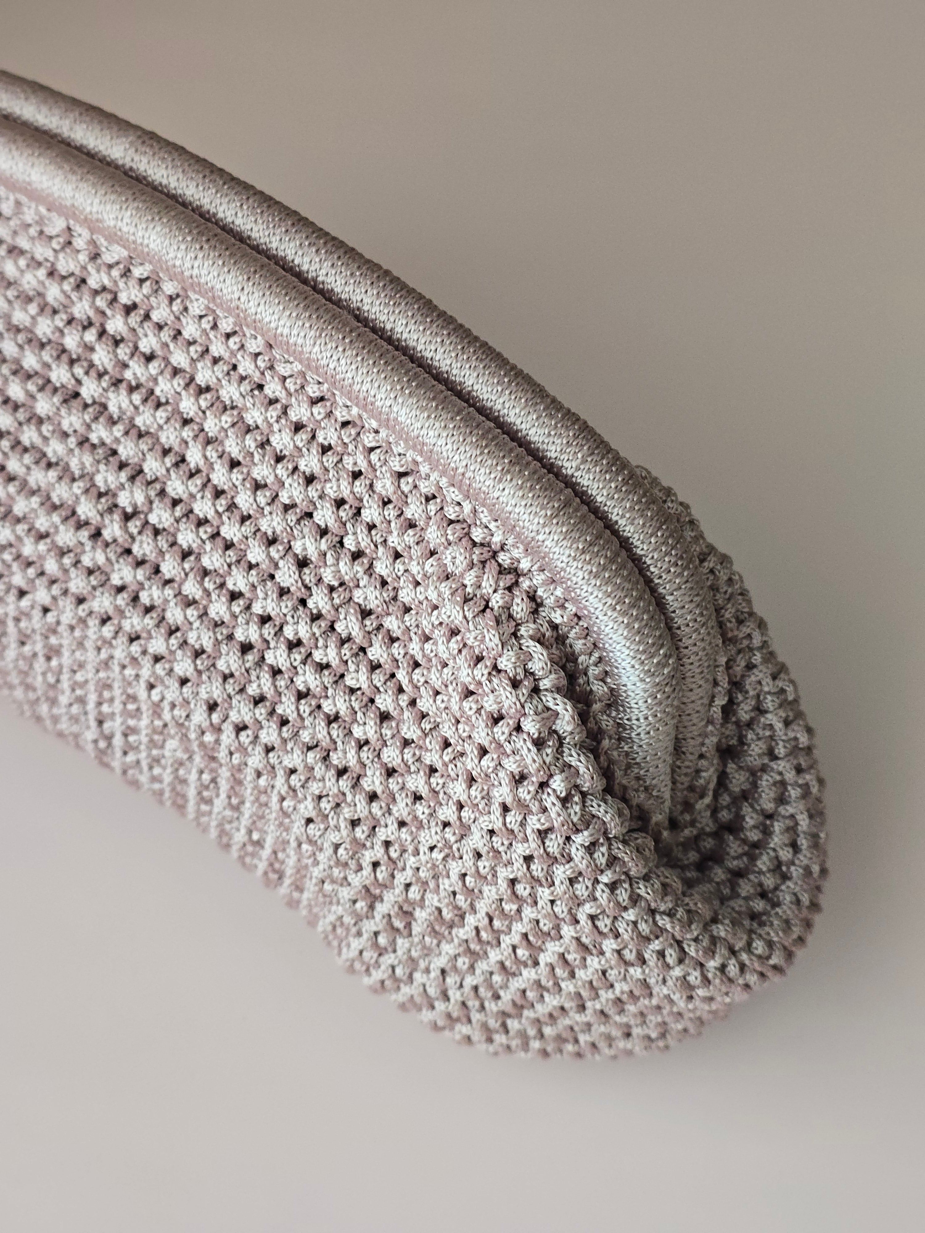 Handmade Crochet Frame Bag – Elegant Everyday Handbag