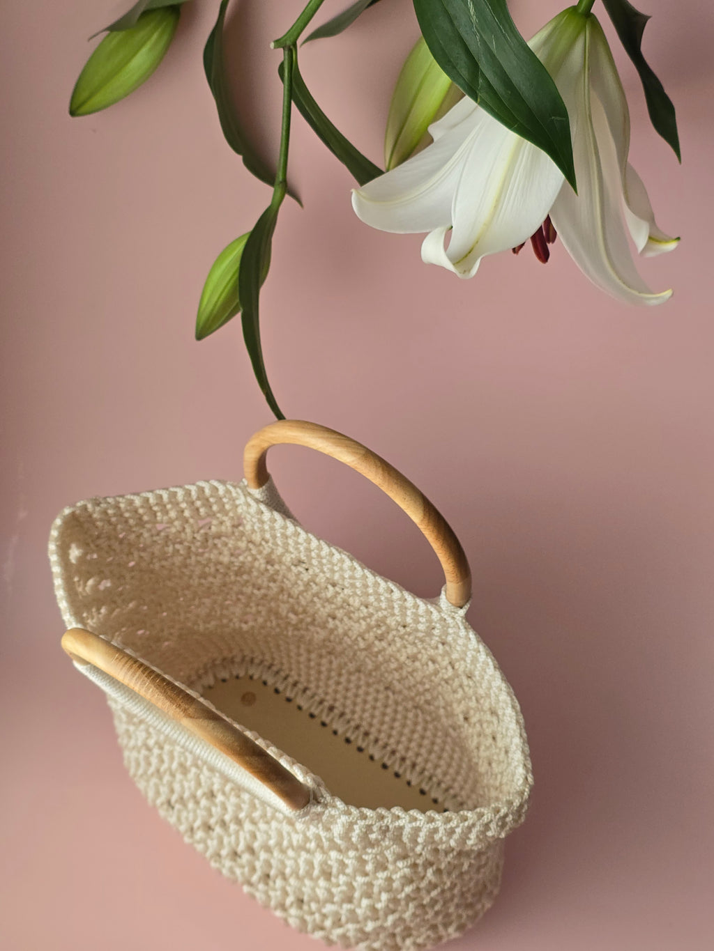 Summer Breeze Crochet Bag