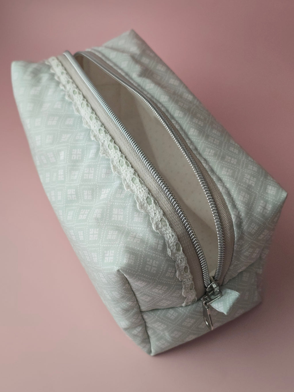 Elegant  Zipper Pouch