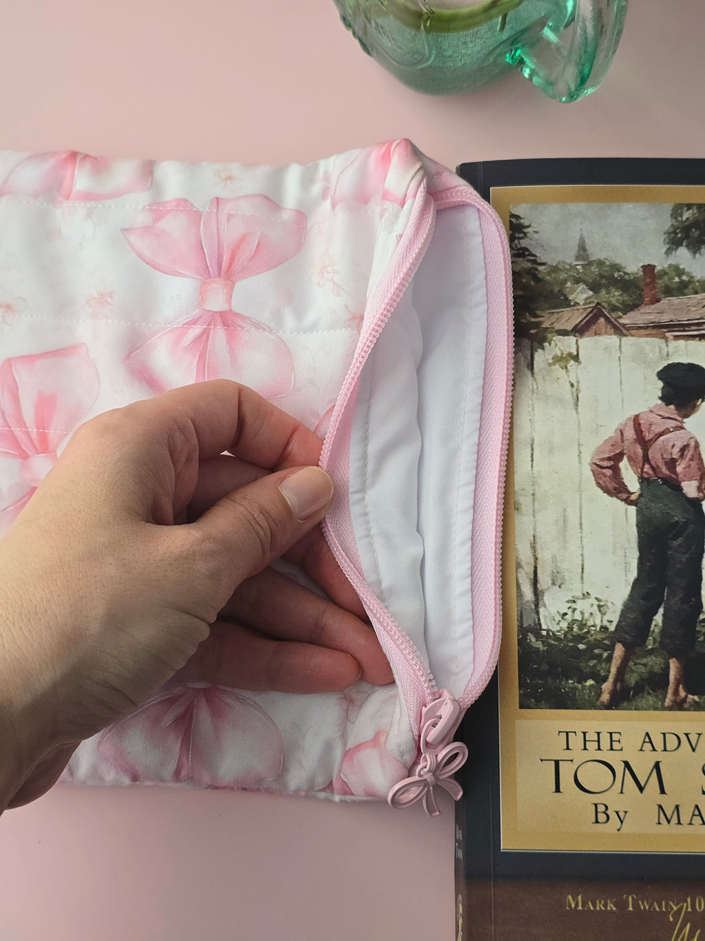 Quilted Pink Bow Book & Tablet Sleeve