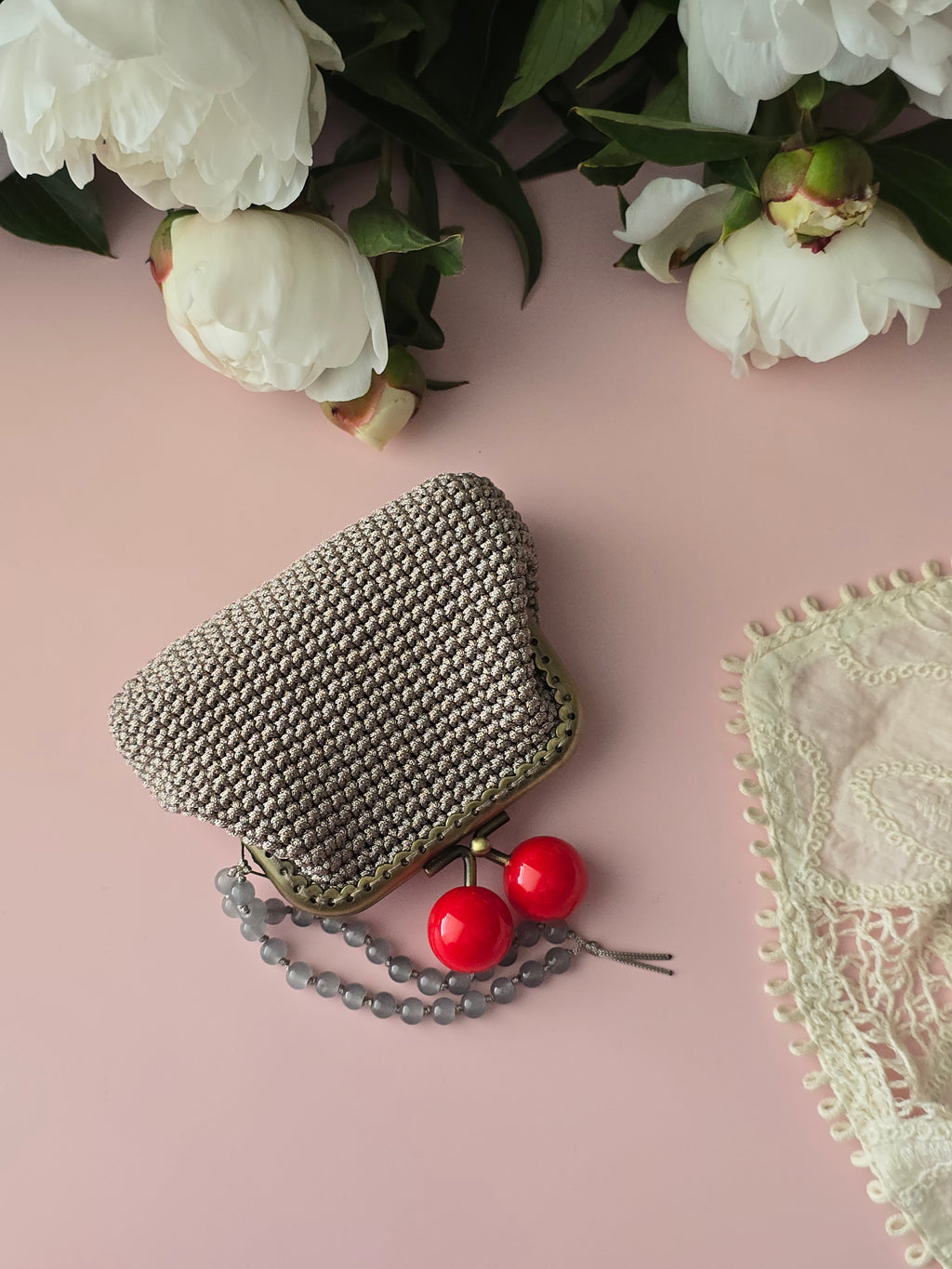 Handmade Frame Wallet with Red Clasp – Elegant Mini Purse