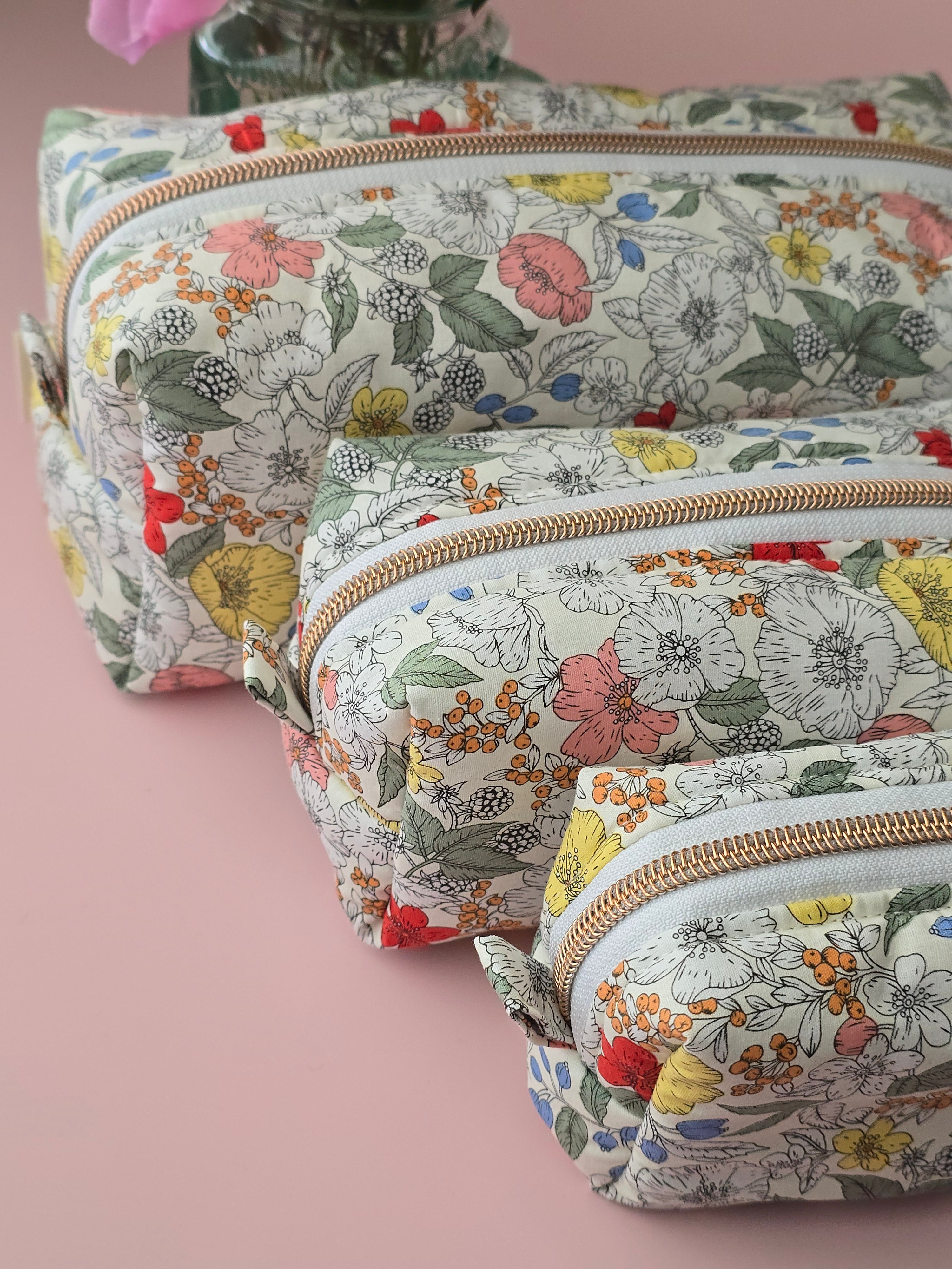 Liberty Floral Pouch Set
