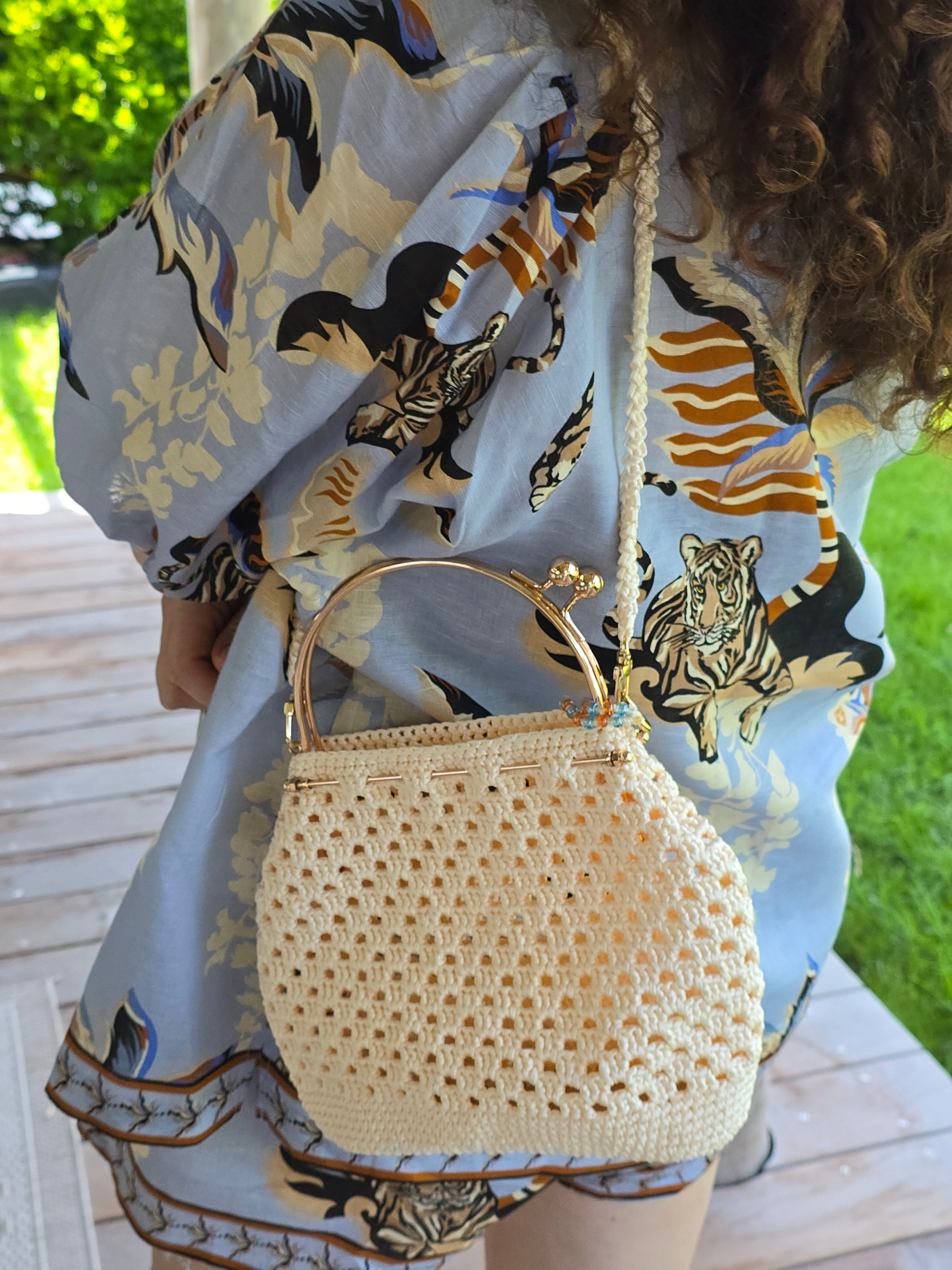 Handmade Crochet Kiss Lock Bag – Cream Evening Handbag