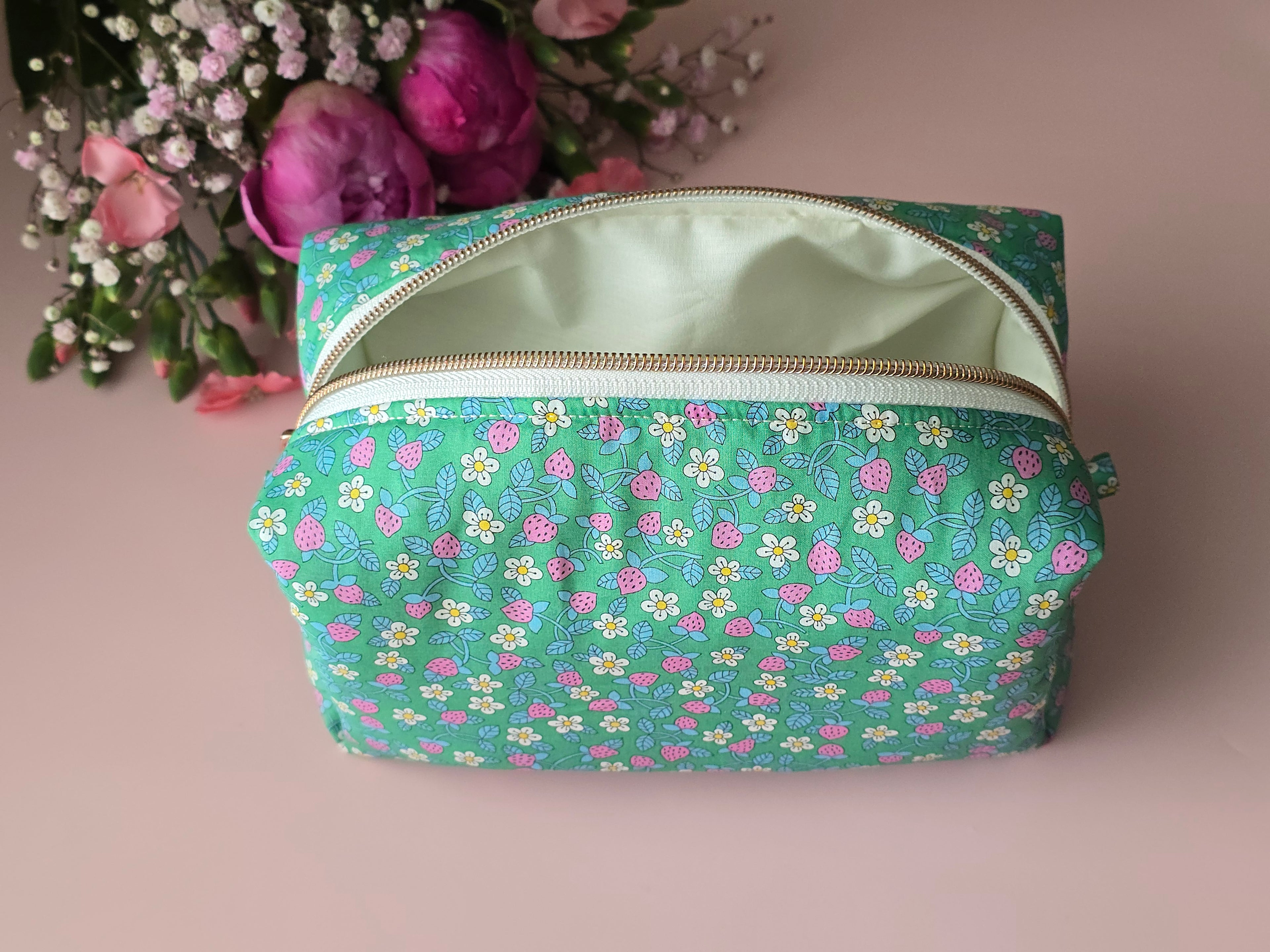 Strawberry Garden Cosmetic Bag Set 🍓🌼