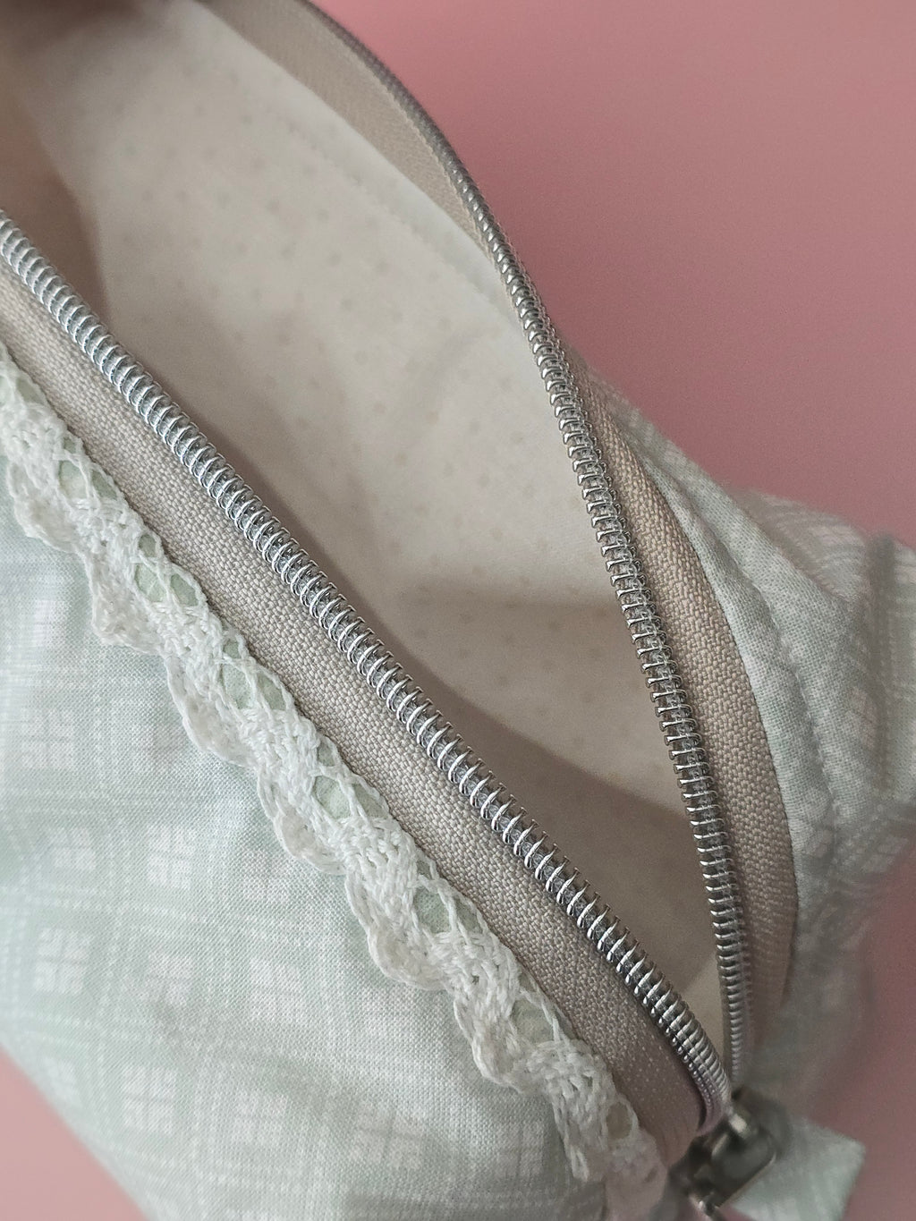 Elegant  Zipper Pouch