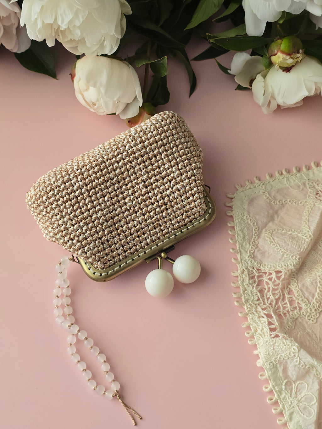 Crochet Frame Wallet – Beige Coin Purse