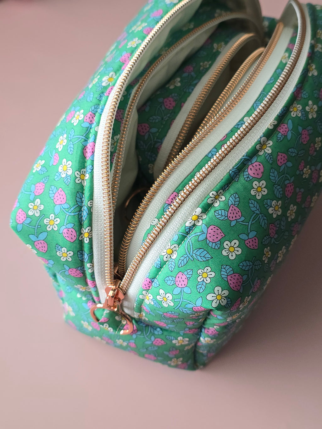 Strawberry Garden Cosmetic Bag Set 🍓🌼