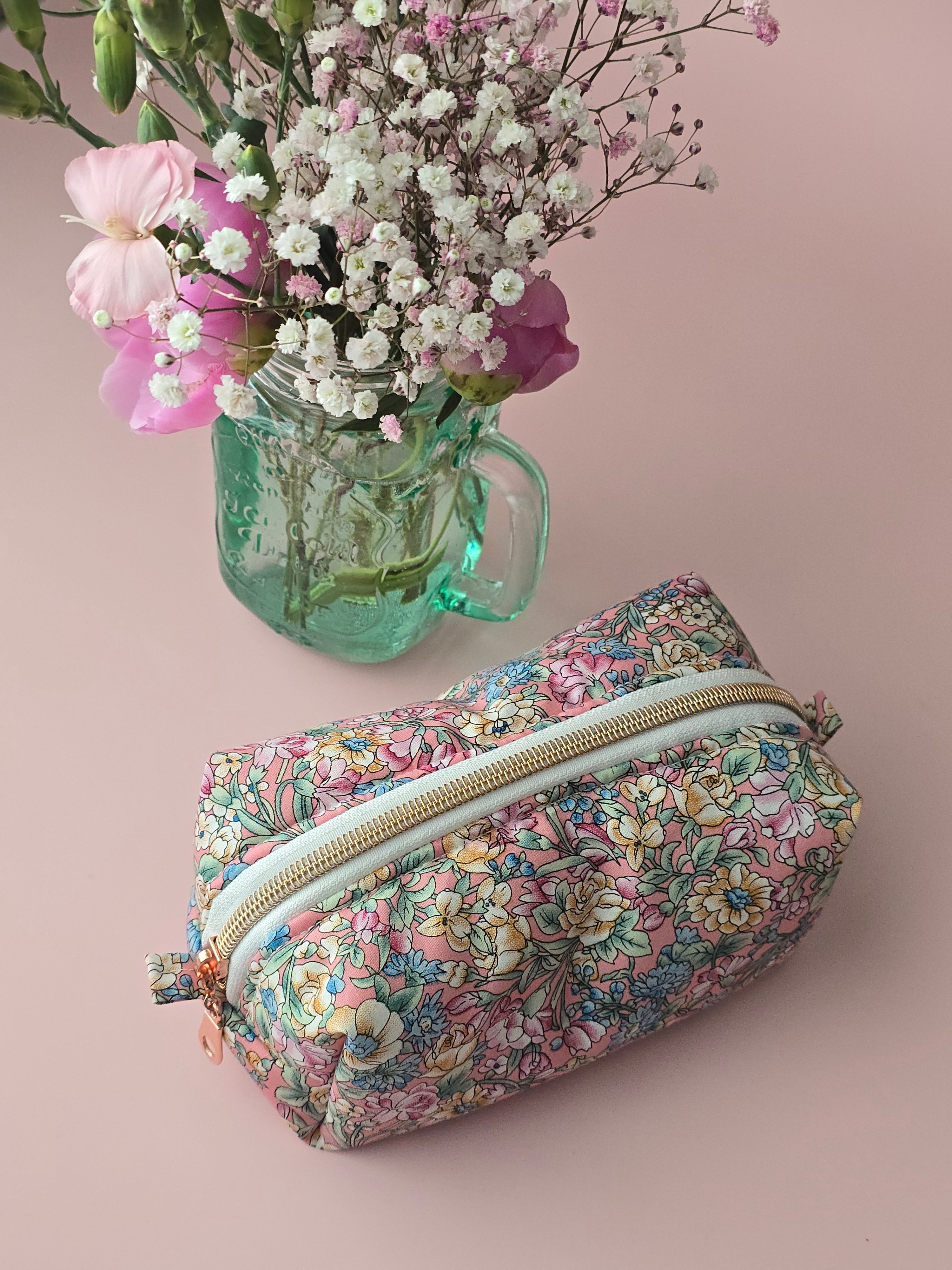 Floral Handmade Zipper Pouch 🌸