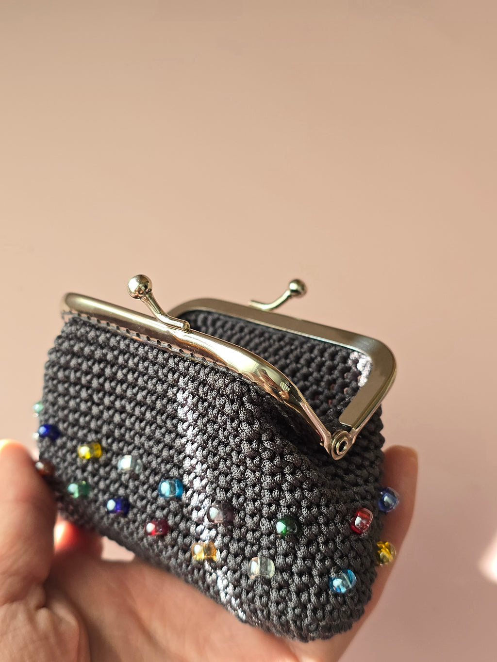Handmade Crochet Wallet with Crystal Accents – Gray Coin Purse with Metal Frame