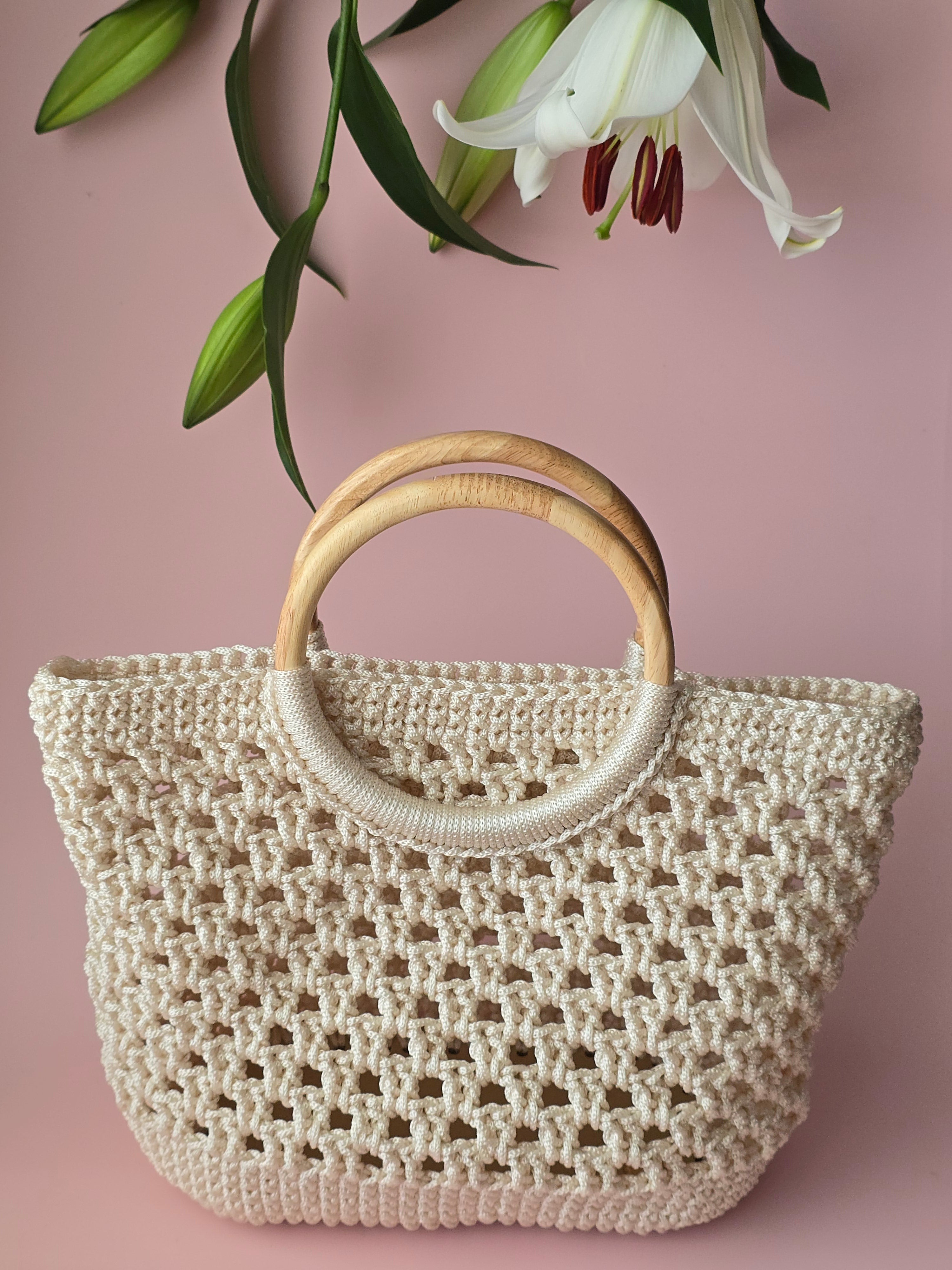 Summer Breeze Crochet Bag