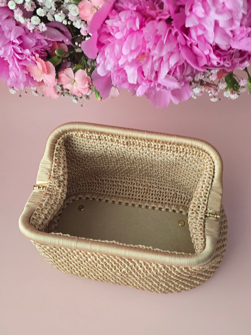 Champagne Glow Crochet Clutch