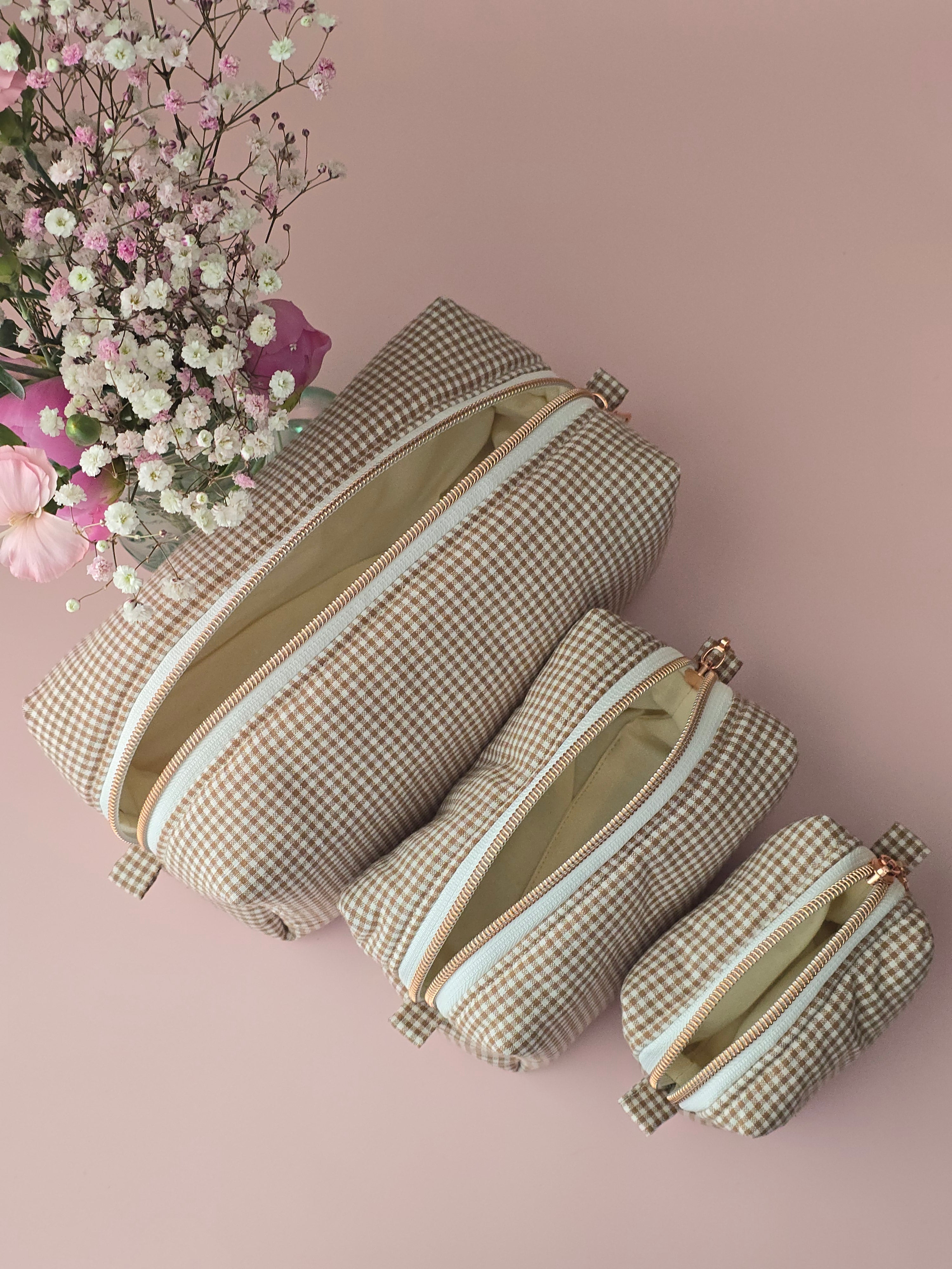 Beige Gingham Cosmetic Pouch Set